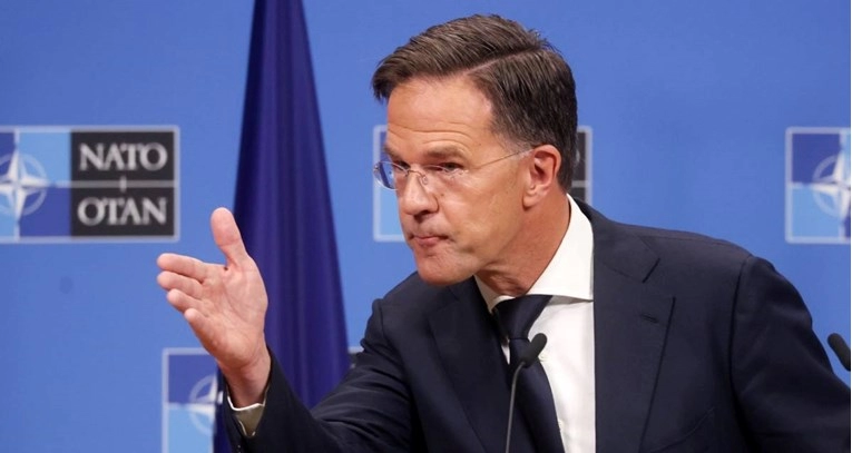 Trump opet kritizirao NATO. Stigao odgovor šefa NATO-a